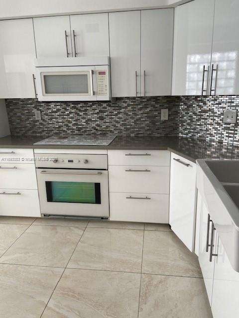 Small Image of 3175 NORTH EAST 184TH ST #3301, Aventura Number 3