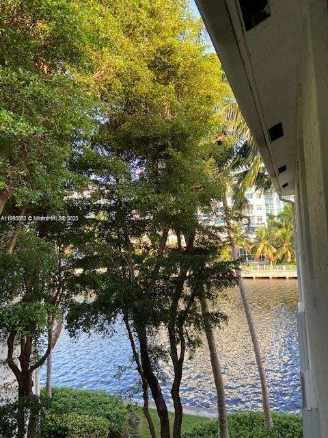Small Image of 3175 NORTH EAST 184TH ST #3301, Aventura Number 30