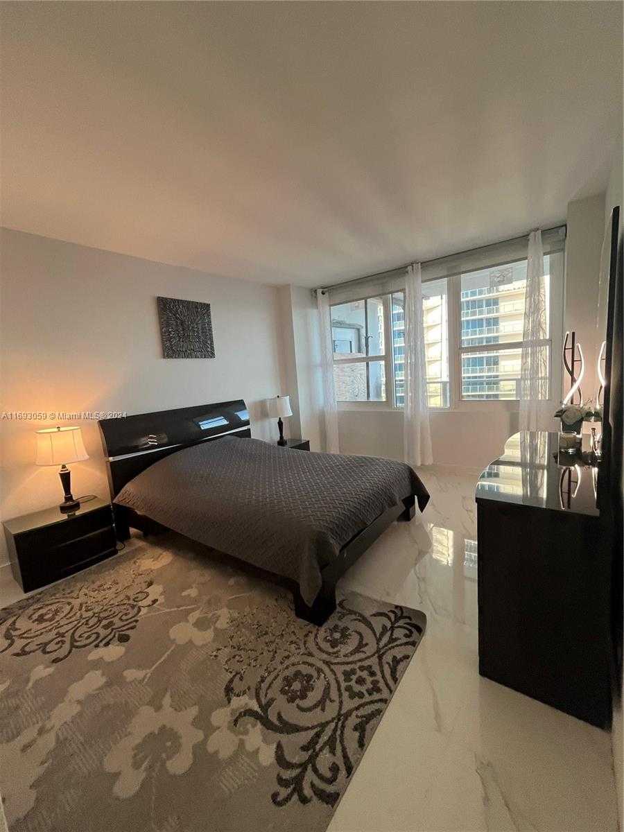 Small Image of 3505 SOUTH OCEAN DR #1510, Hollywood Number 11