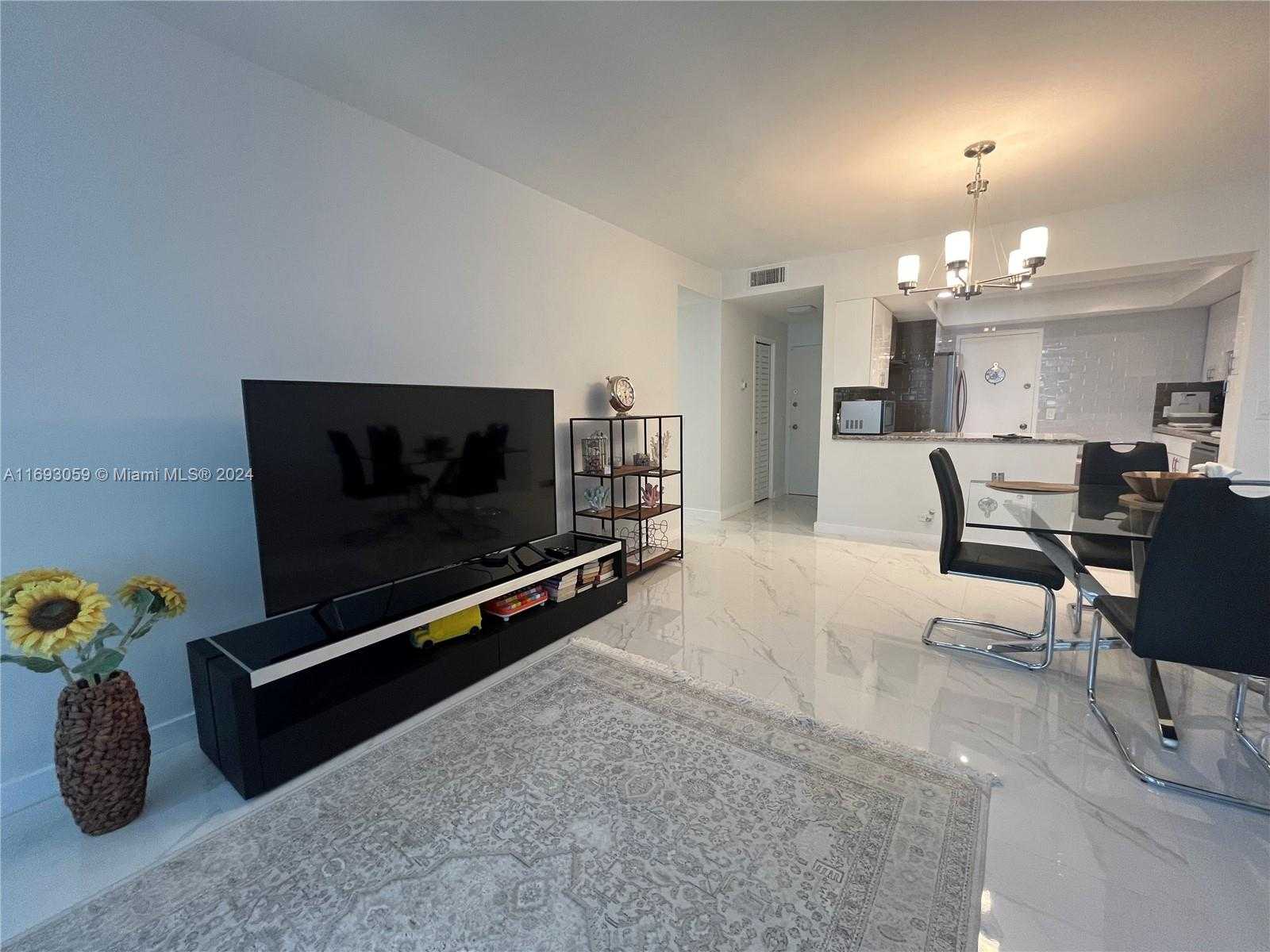 Small Image of 3505 SOUTH OCEAN DR #1510, Hollywood Number 6