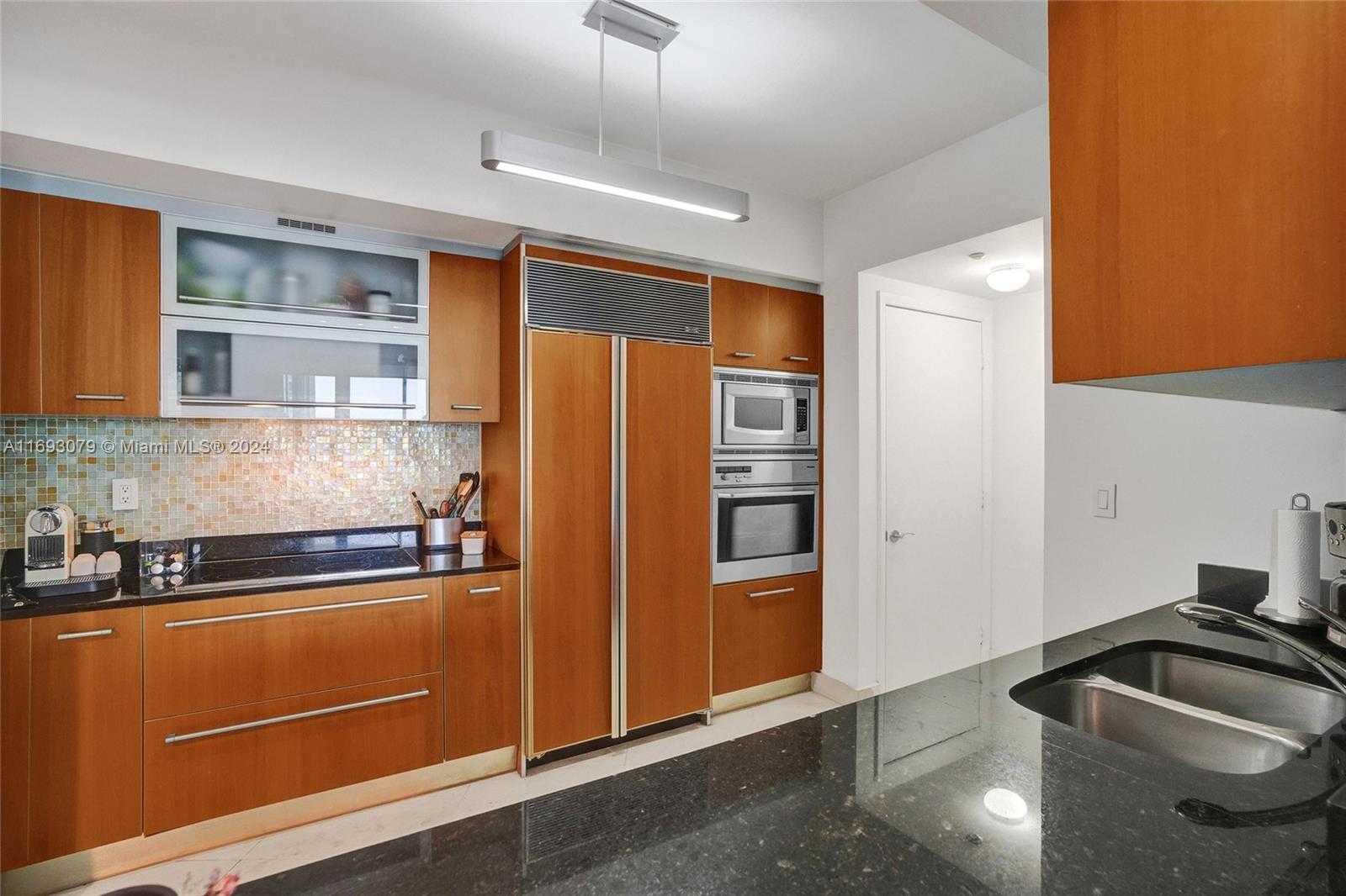 Small Image of 400 ALTON RD #1409, Miami Beach Number 25