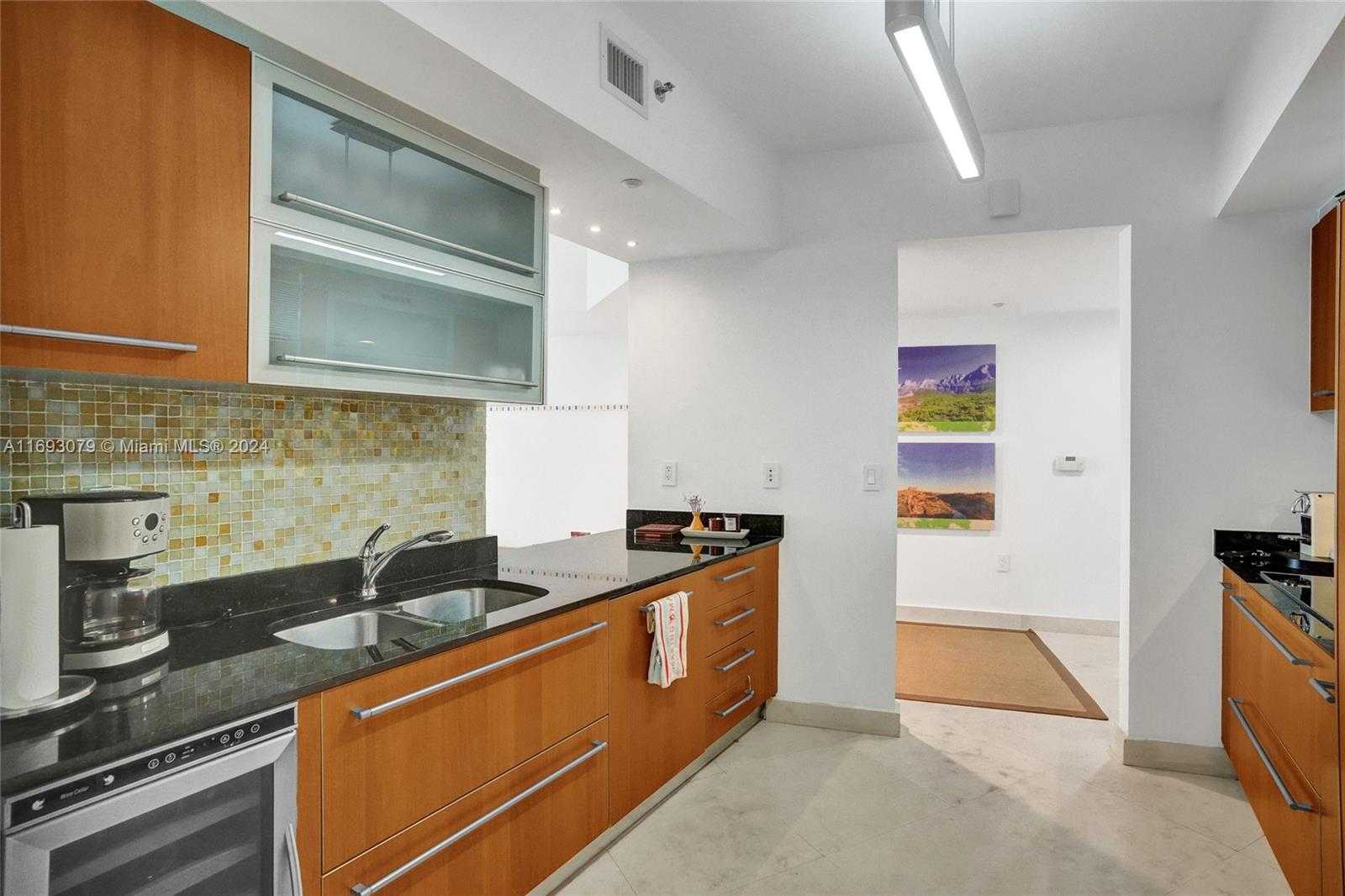 Small Image of 400 ALTON RD #1409, Miami Beach Number 28