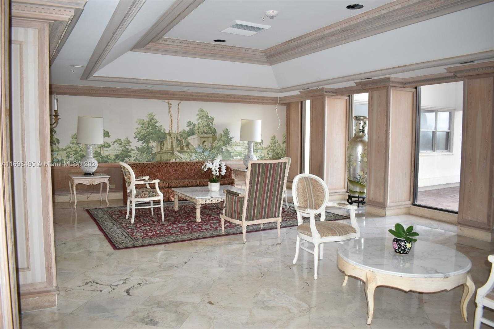 Small Image of 6039 COLLINS AVE #914, Miami Beach Number 52
