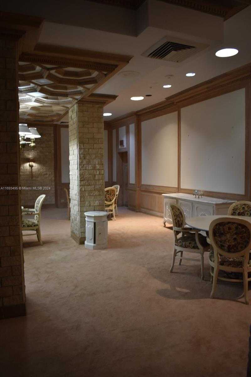 Small Image of 6039 COLLINS AVE #914, Miami Beach Number 87