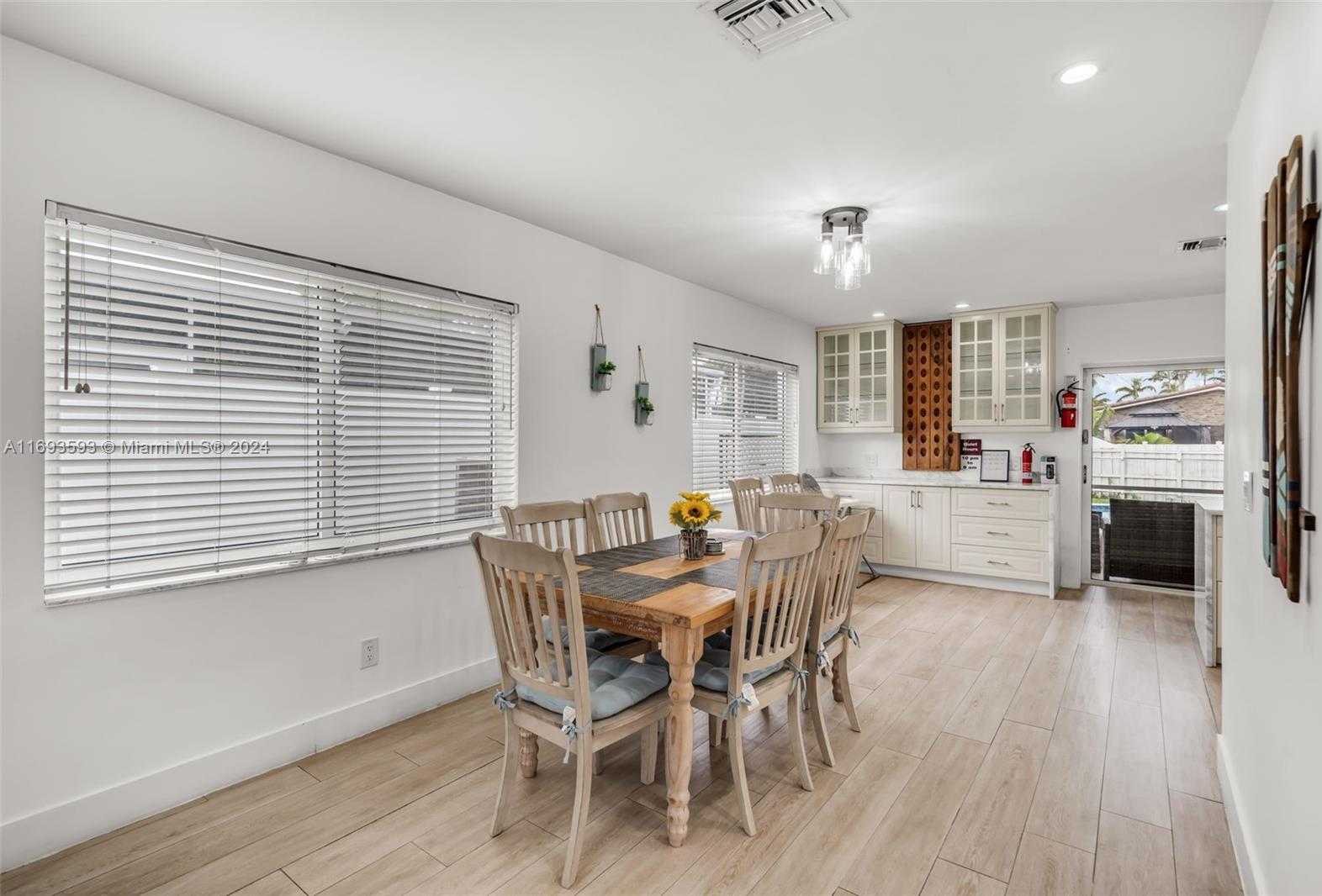 Small Image of 821 HARRISON ST #821, Hollywood Number 6
