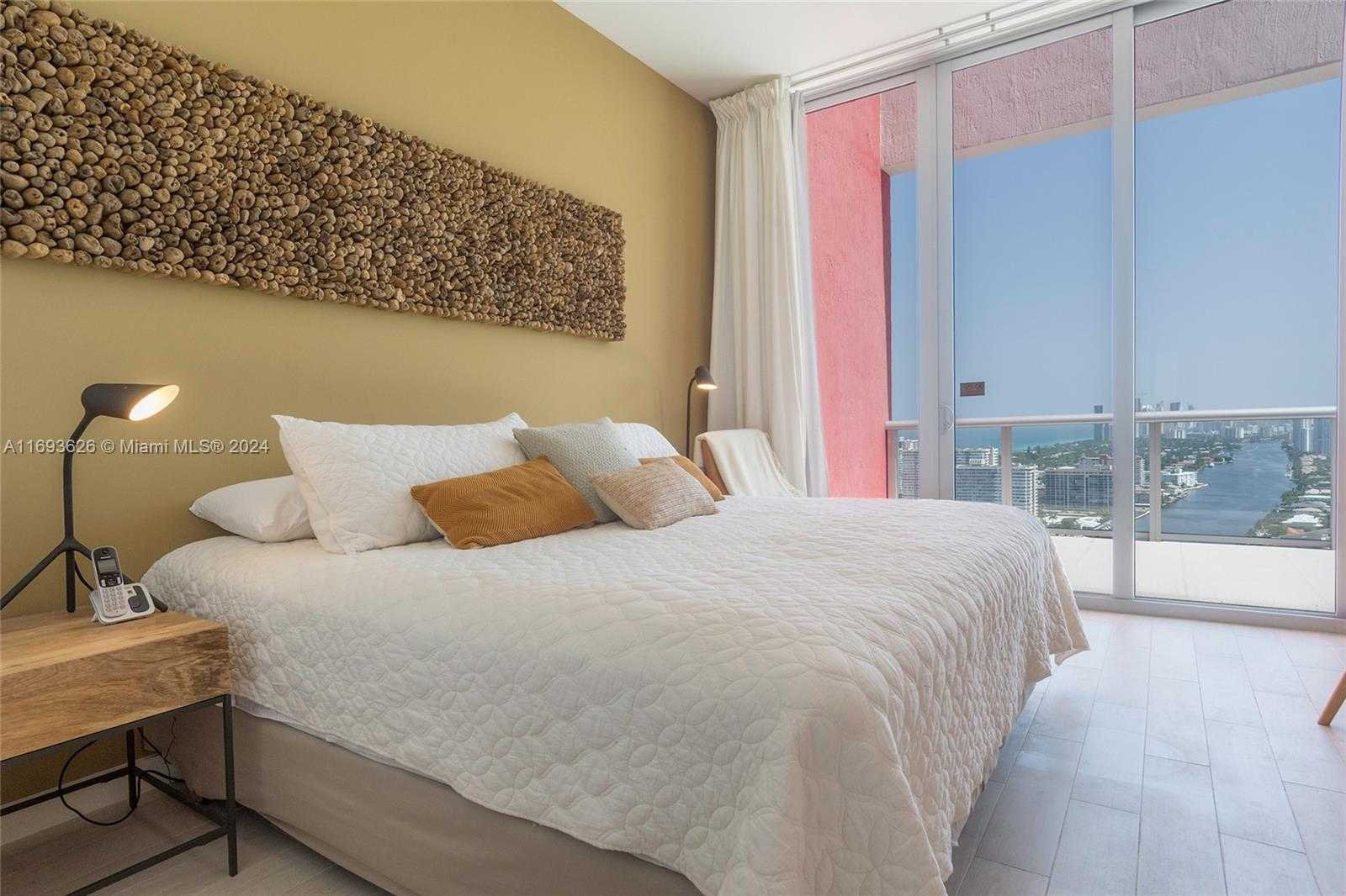 Small Image of 2600 EAST HALLANDALE BEACH BLVD #T3307, Hallandale Beach Number 12