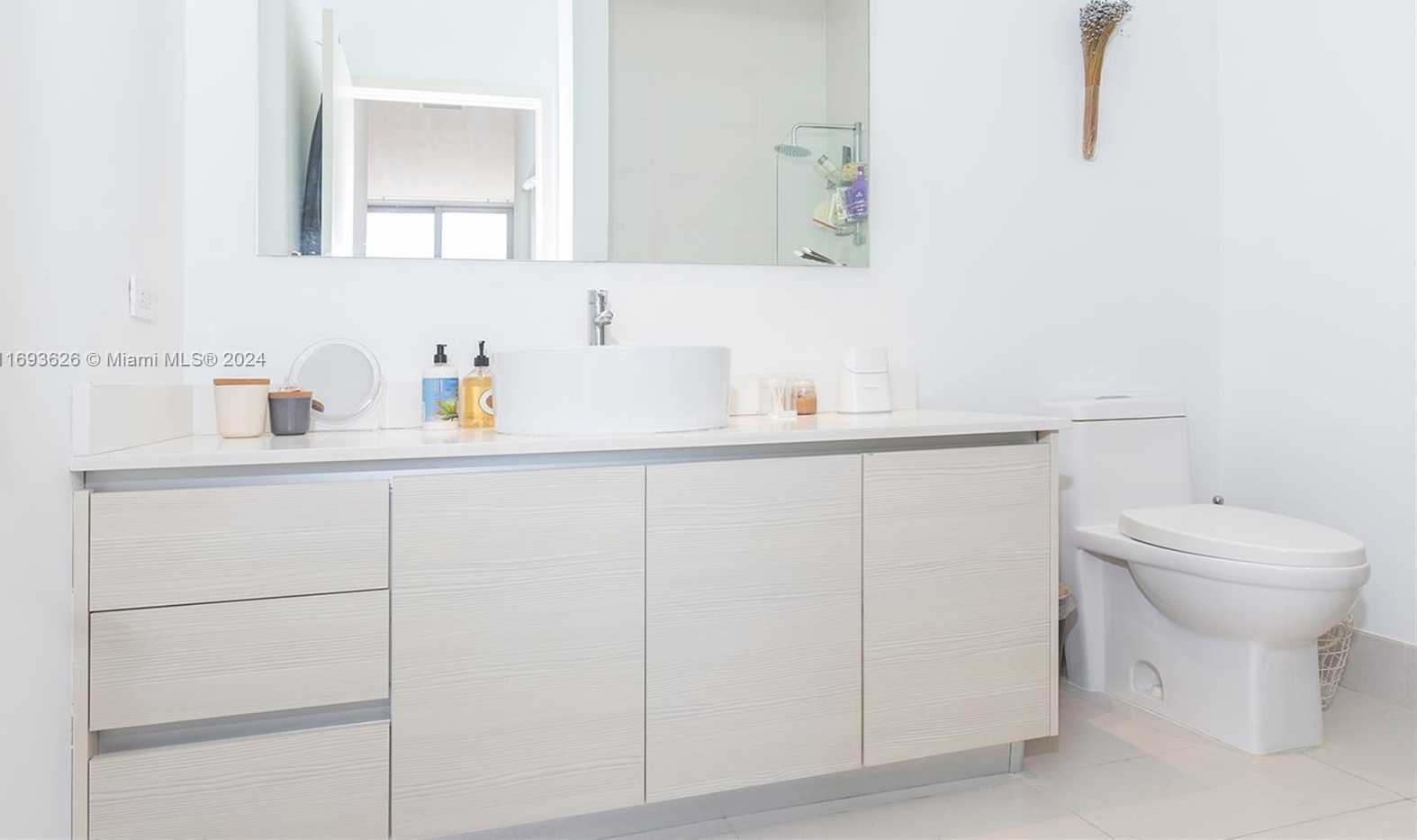 Small Image of 2600 EAST HALLANDALE BEACH BLVD #T3307, Hallandale Beach Number 15