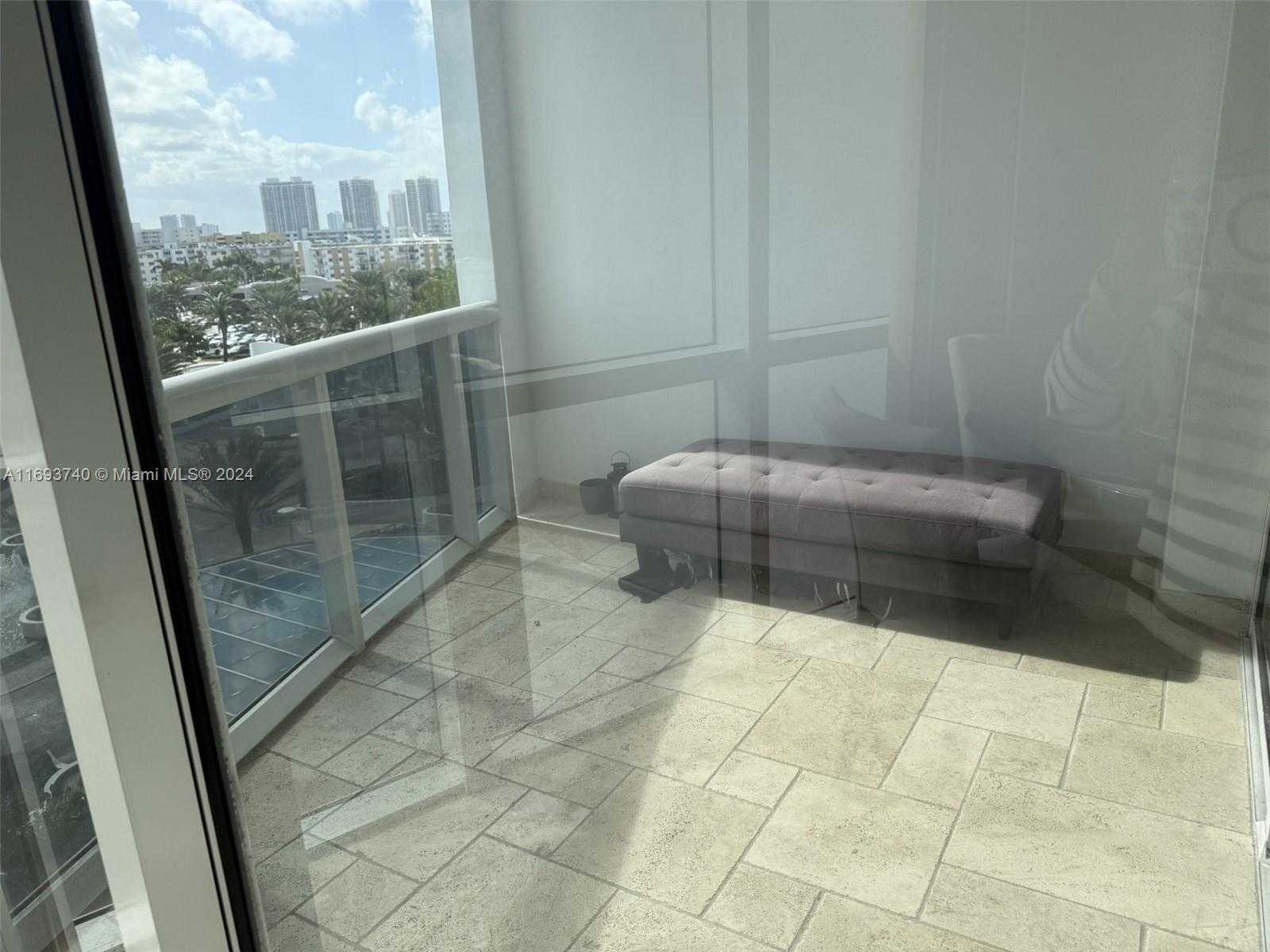 Small Image of 18201 COLLINS AVE #708, Sunny Isles Beach Number 7