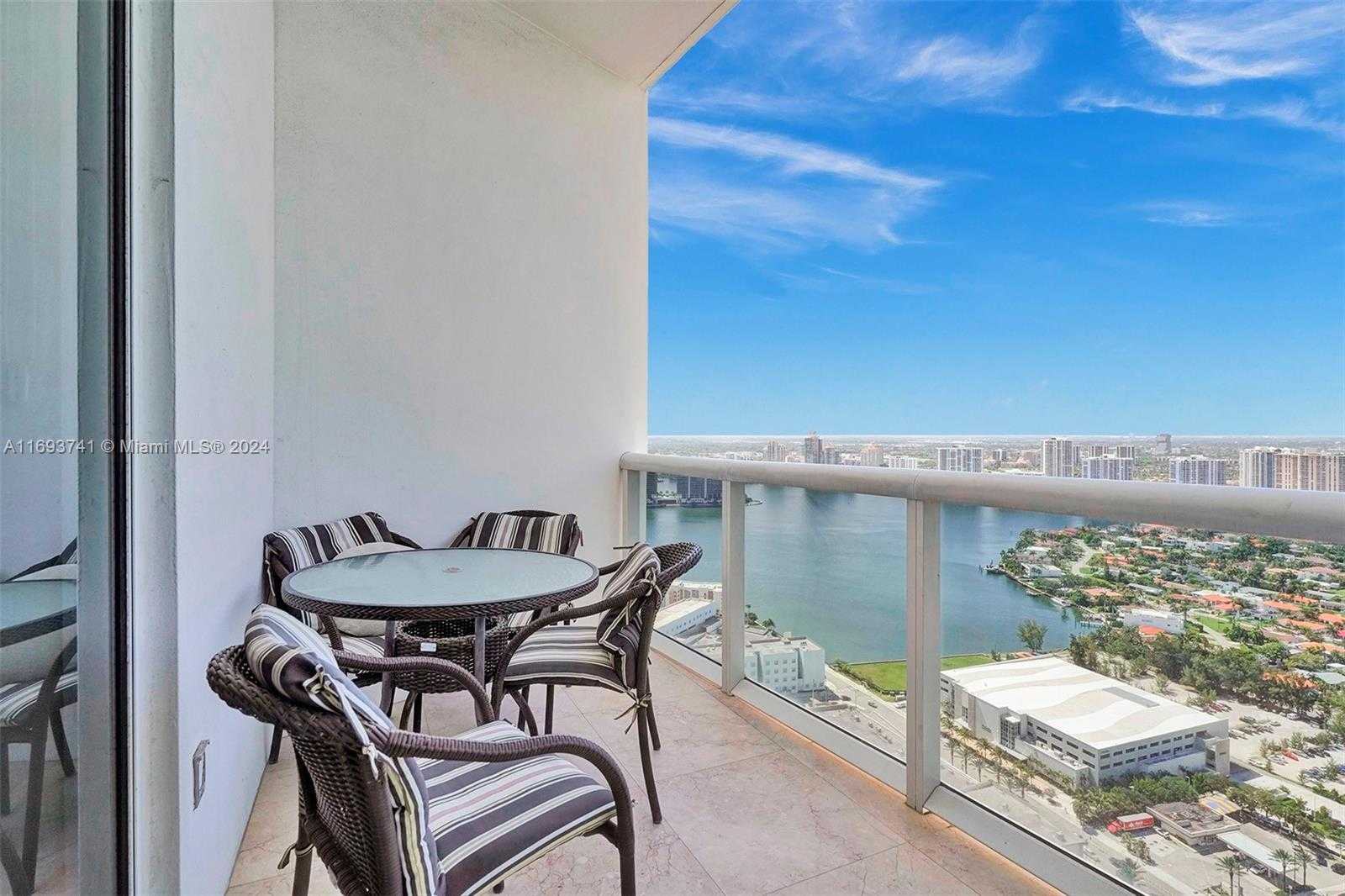 Small Image of 18101 COLLINS AVE #5108, Sunny Isles Beach Number 13