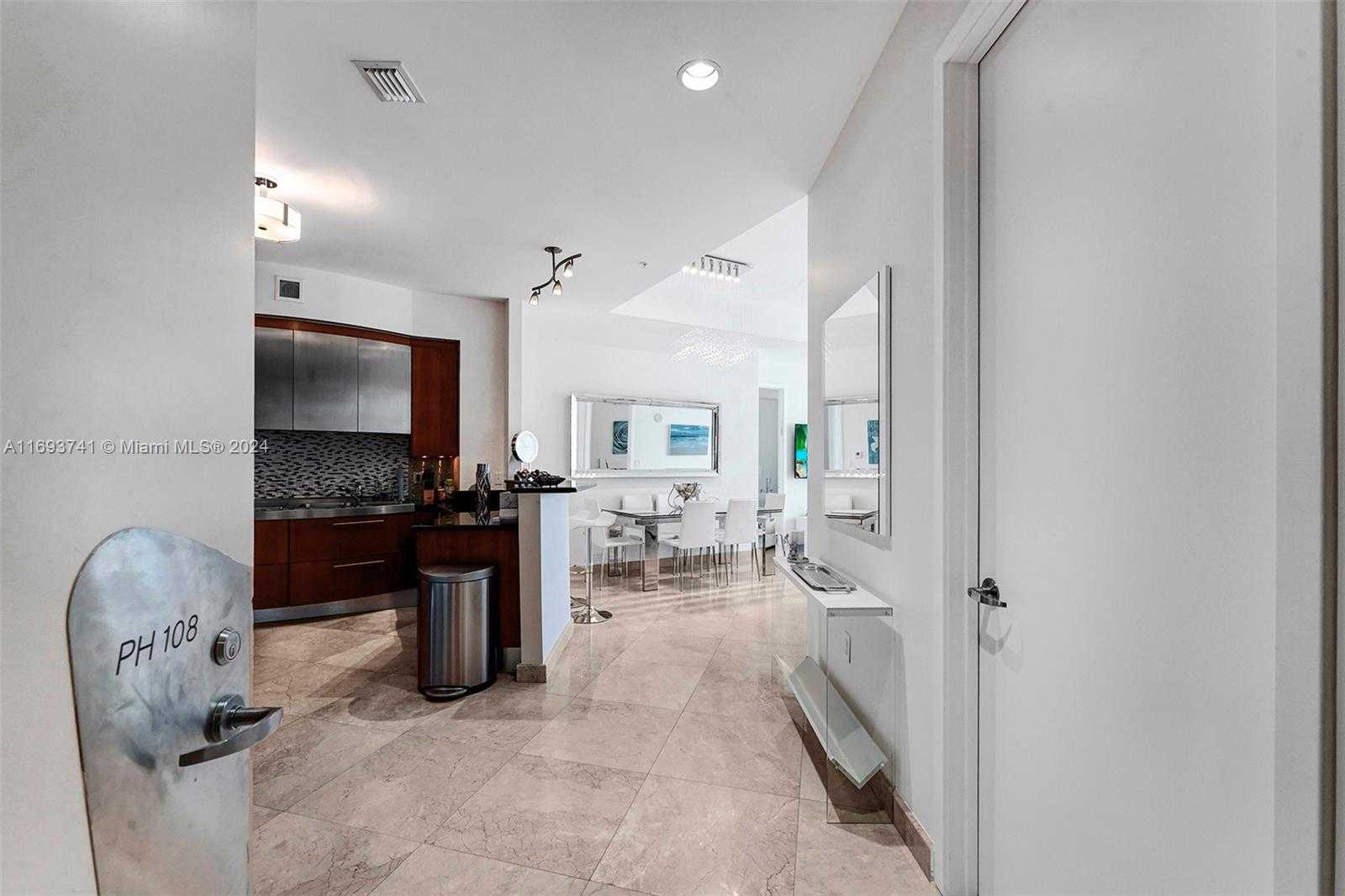 Small Image of 18101 COLLINS AVE #5108, Sunny Isles Beach Number 15