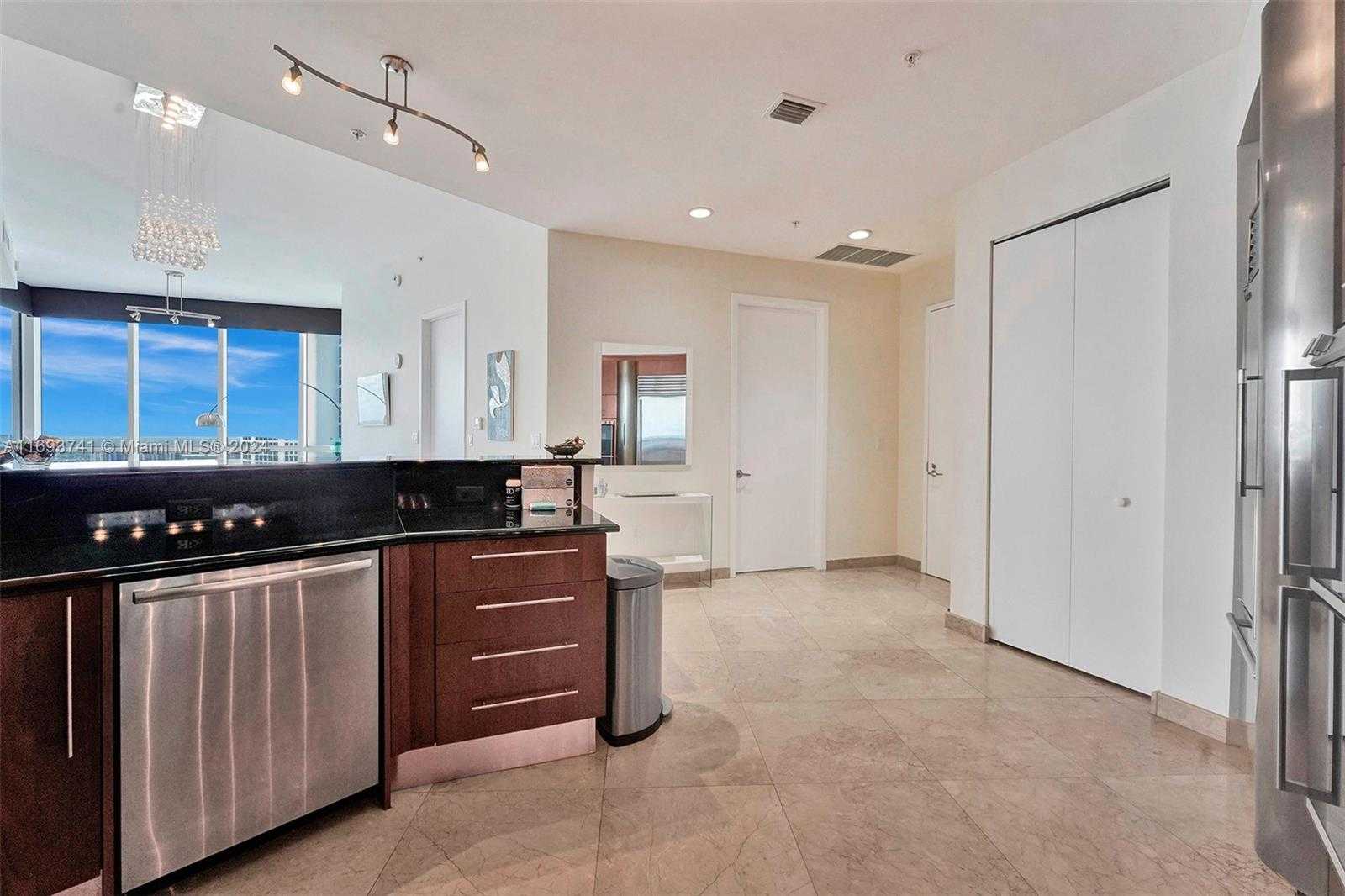 Small Image of 18101 COLLINS AVE #5108, Sunny Isles Beach Number 19
