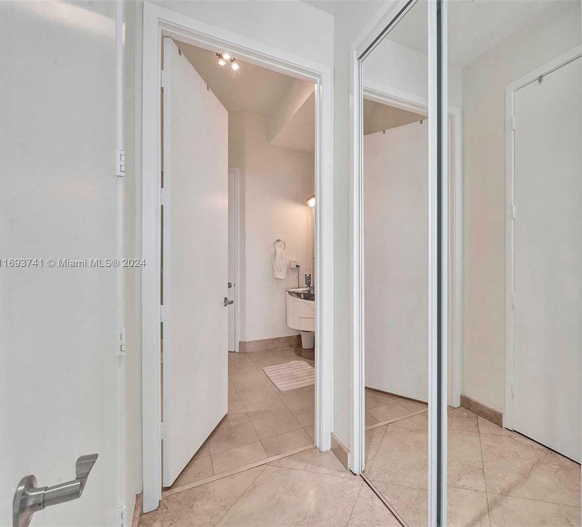 Small Image of 18101 COLLINS AVE #5108, Sunny Isles Beach Number 28