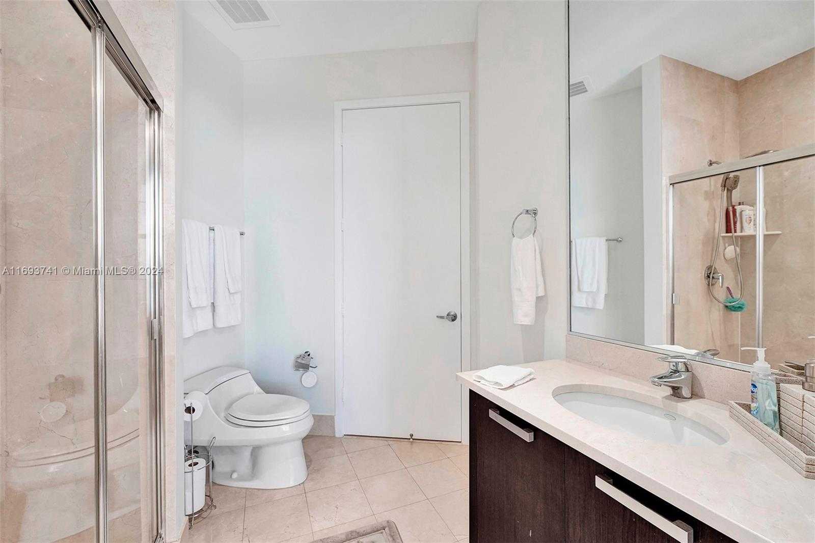 Small Image of 18101 COLLINS AVE #5108, Sunny Isles Beach Number 37
