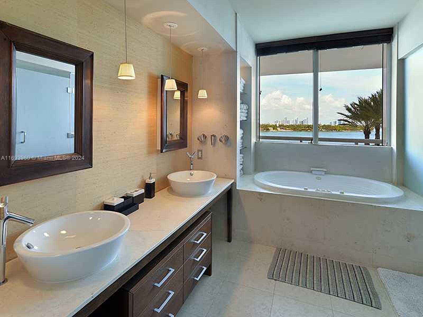 Small Image of 450 ALTON RD #701, Miami Beach Number 13