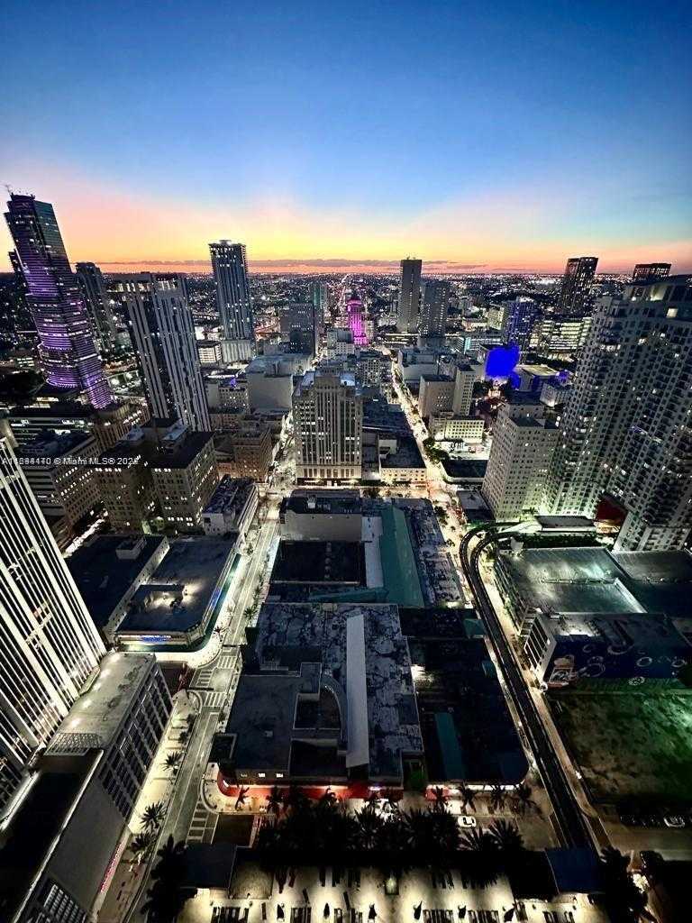 Small Image of 50 BISCAYNE BLVD #4607, Miami Number 30