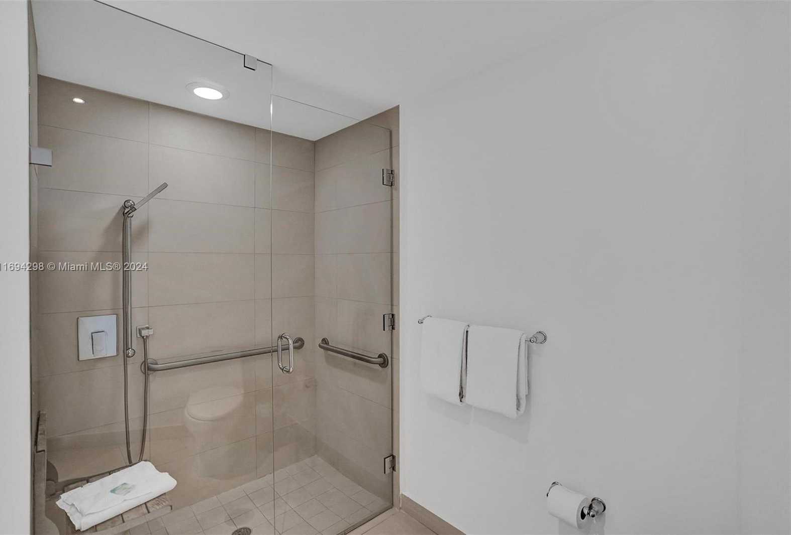 Small Image of 4111 SOUTH OCEAN DR #2706, Hollywood Number 30