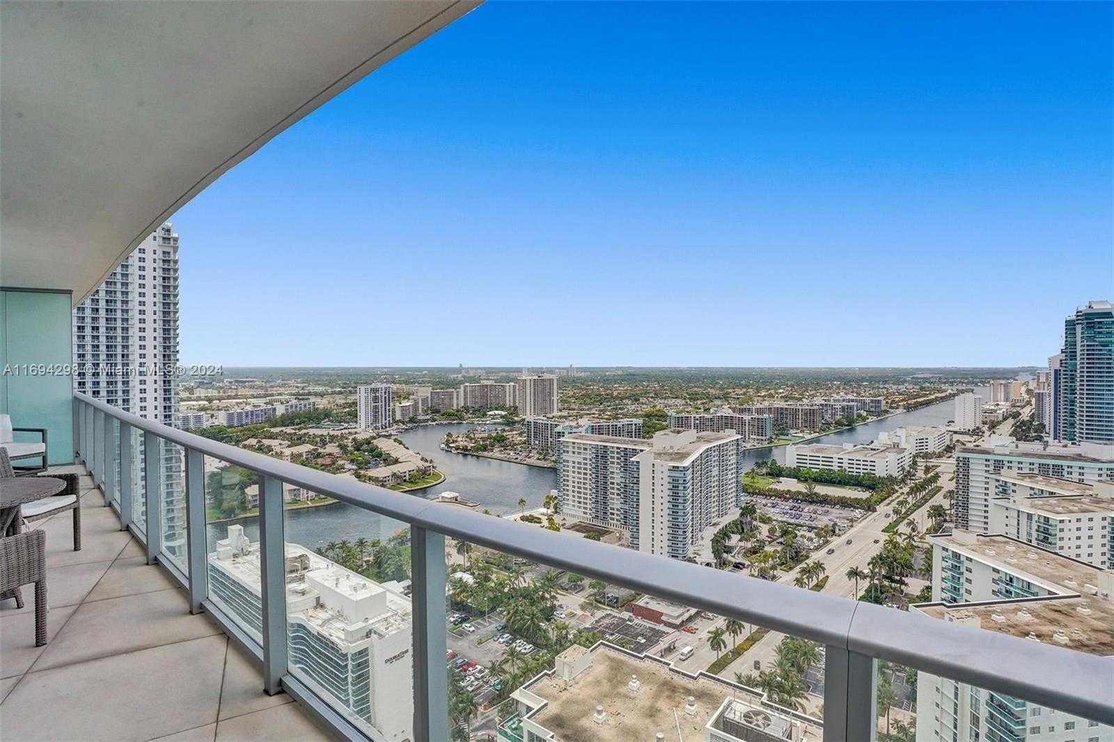 Small Image of 4111 SOUTH OCEAN DR #2706, Hollywood Number 4