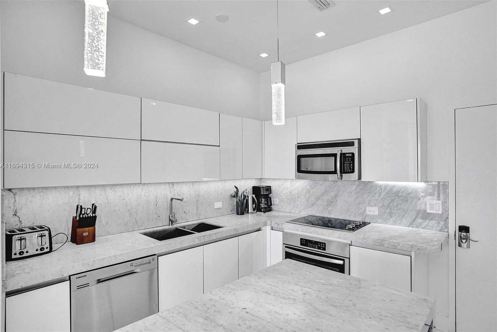 Small Image of 2600 EAST HALLANDALE BEACH BLVD #T3303, Hallandale Beach Number 13
