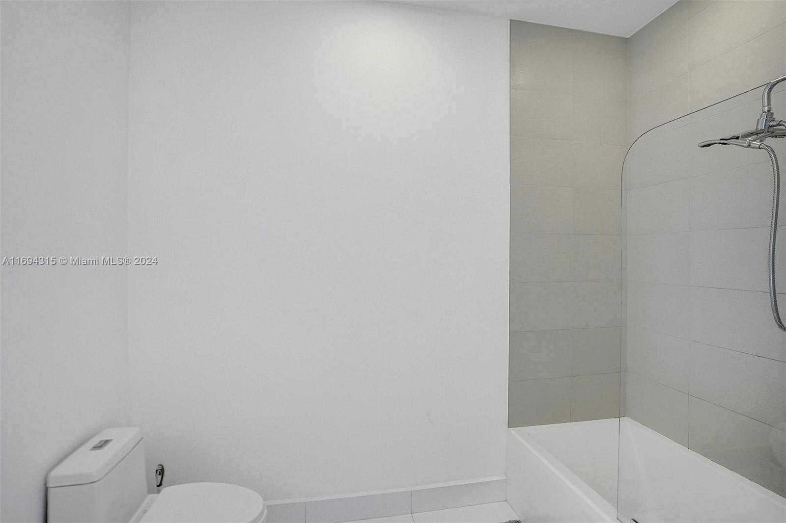 Small Image of 2600 EAST HALLANDALE BEACH BLVD #T3303, Hallandale Beach Number 19