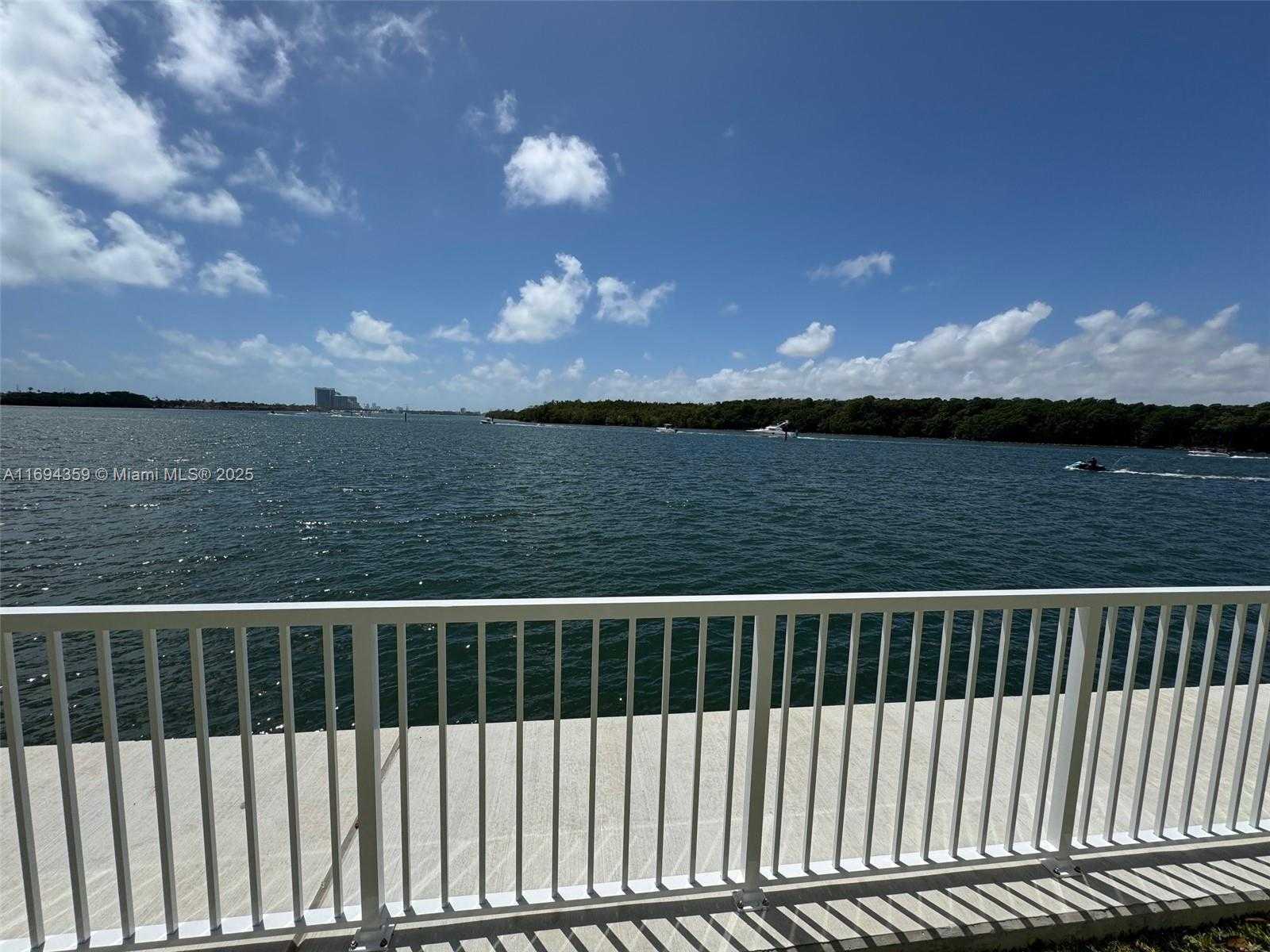 Small Image of 500 BAYVIEW DR #1231, Sunny Isles Beach Number 44