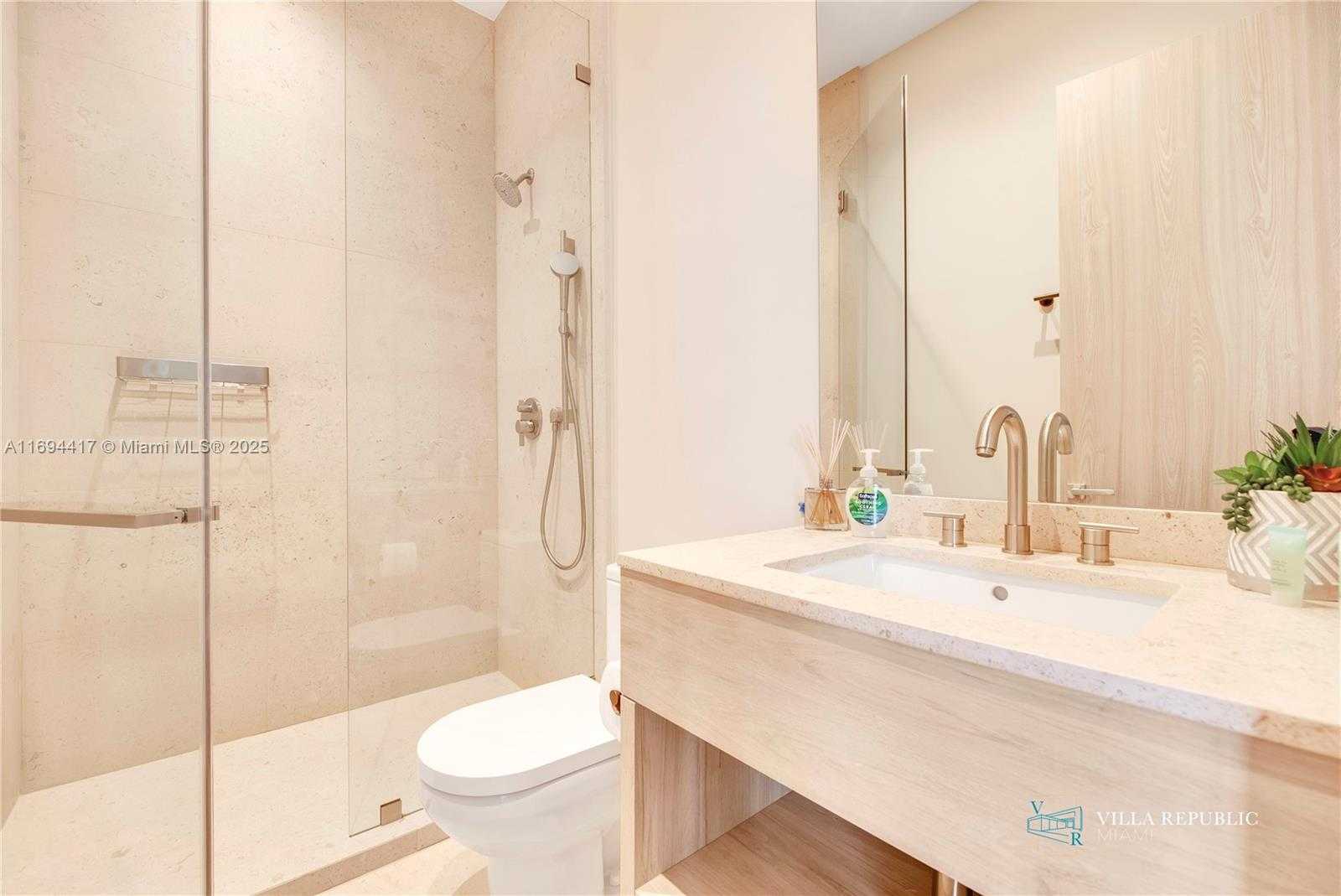 Small Image of 1200 NORTH EAST 87TH ST, Miami Number 35