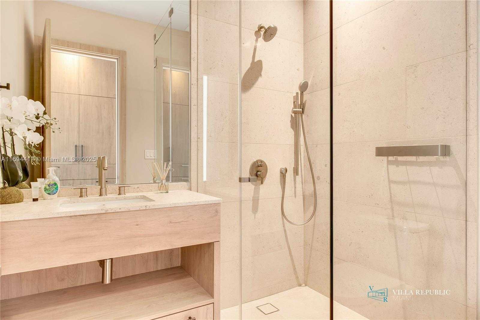 Small Image of 1200 NORTH EAST 87TH ST, Miami Number 39
