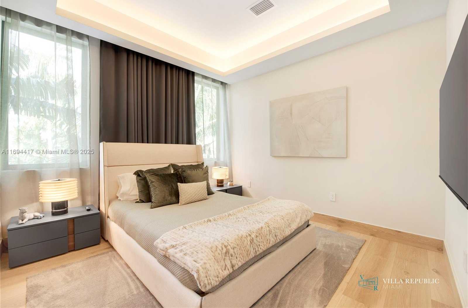 Small Image of 1200 NORTH EAST 87TH ST, Miami Number 44
