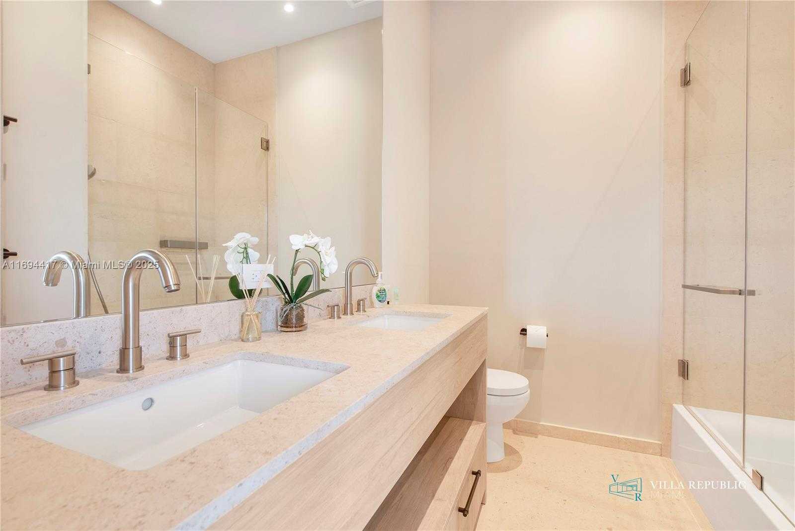 Small Image of 1200 NORTH EAST 87TH ST, Miami Number 47