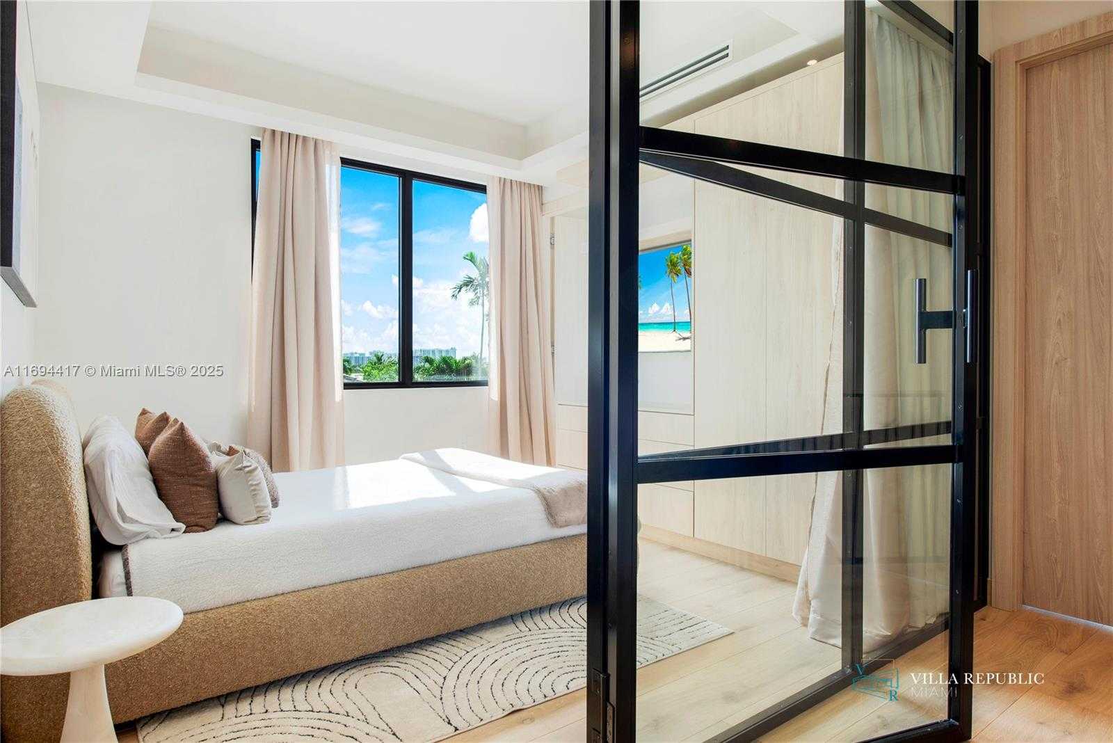 Small Image of 1200 NORTH EAST 87TH ST, Miami Number 49