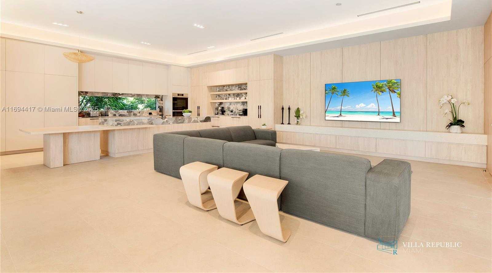 Small Image of 1200 NORTH EAST 87TH ST, Miami Number 9