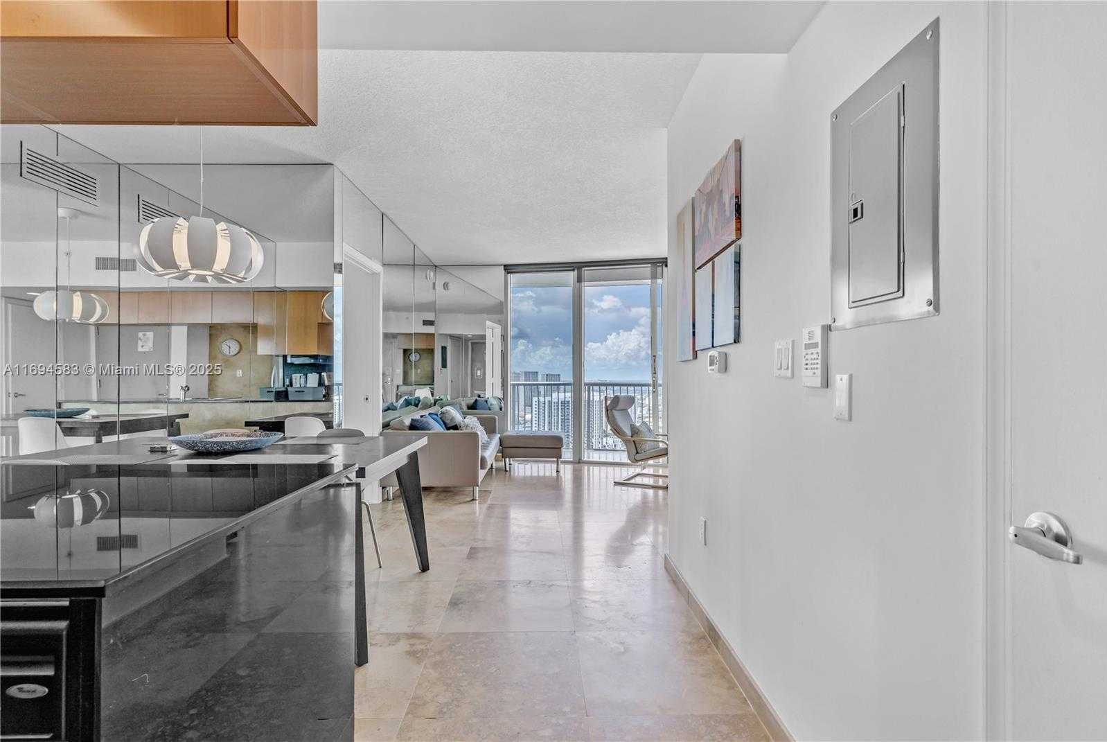 Small Image of 1750 NORTH BAYSHORE DR #5014, Miami Number 18