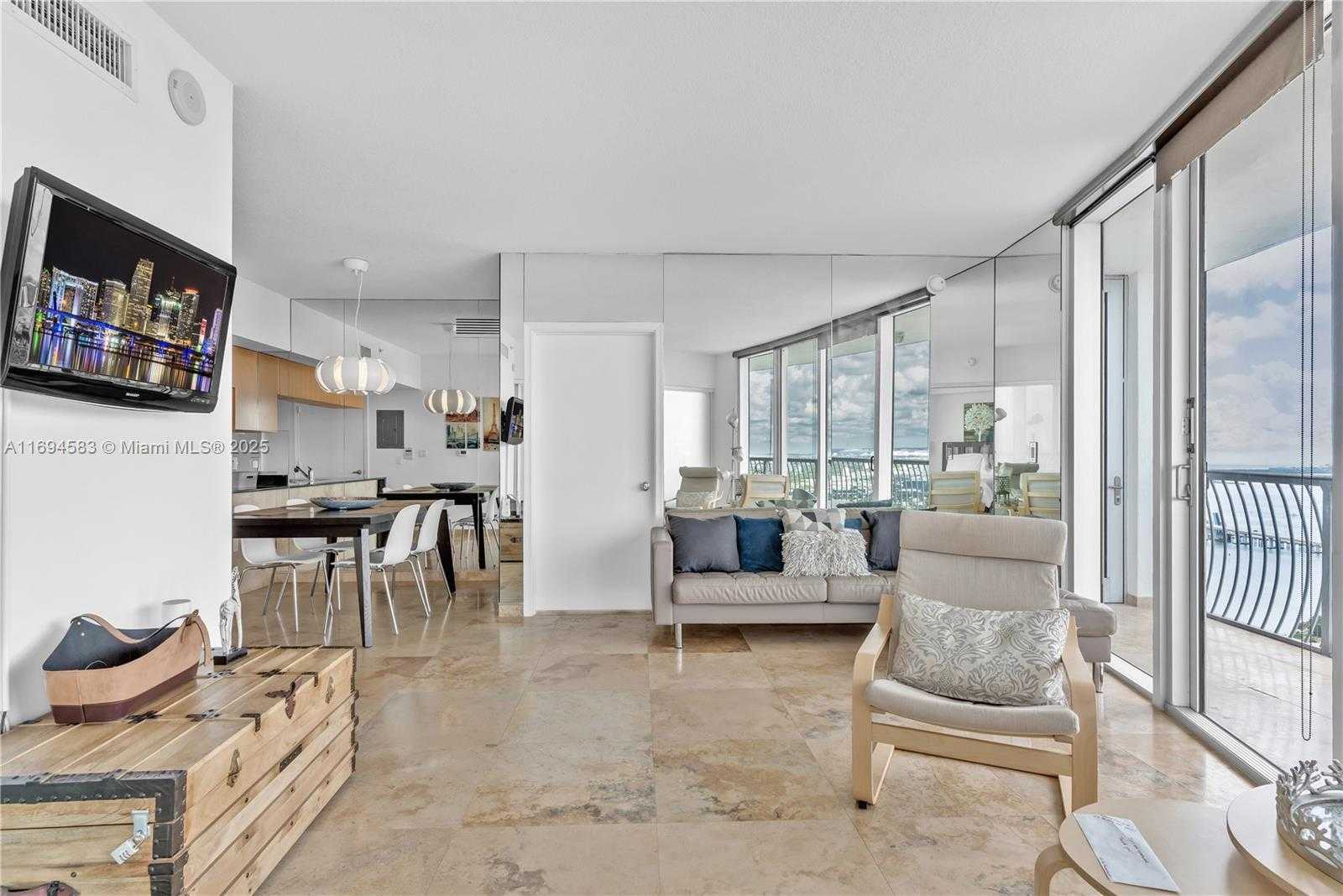Small Image of 1750 NORTH BAYSHORE DR #5014, Miami Number 23