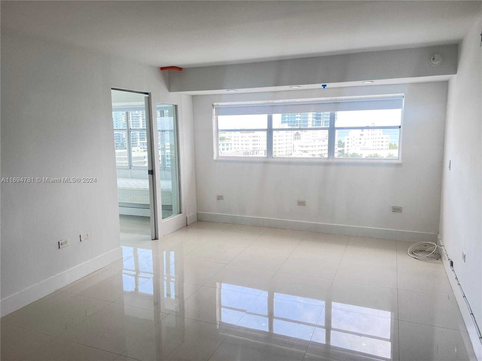 Small Image of 1881 WASHINGTON AVE #11D, Miami Beach Number 4