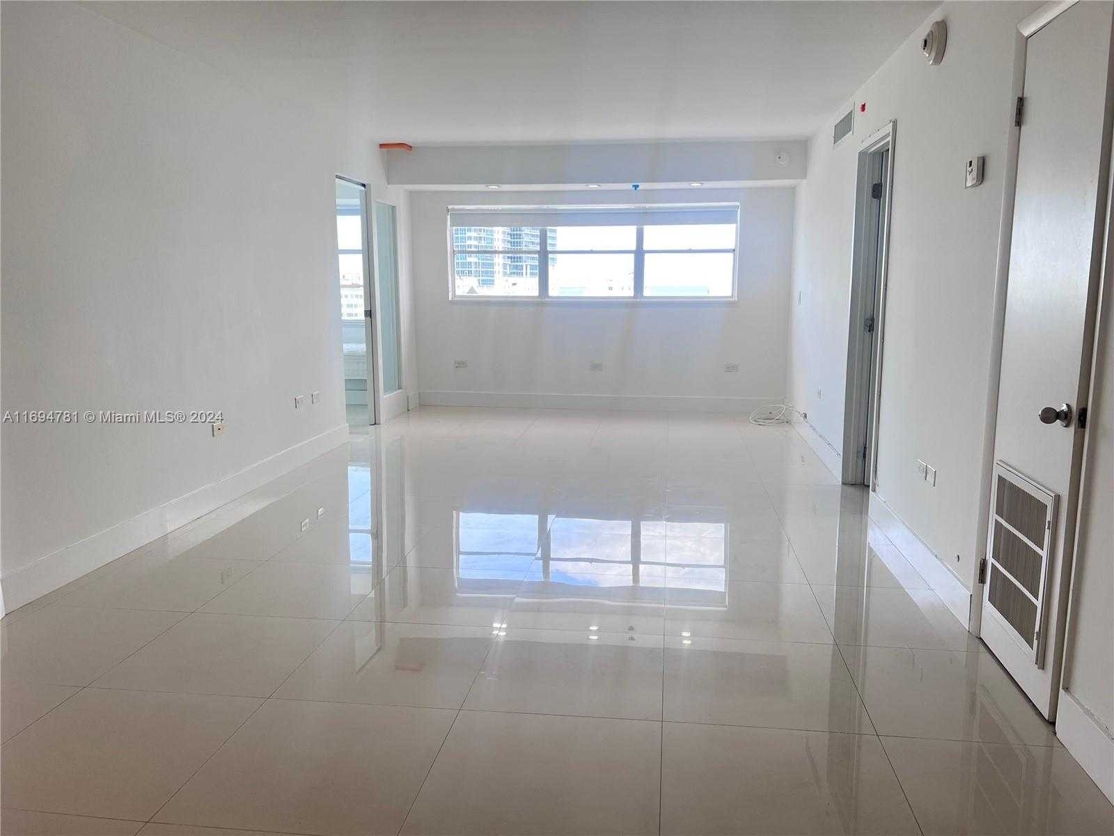 Small Image of 1881 WASHINGTON AVE #11D, Miami Beach Number 5