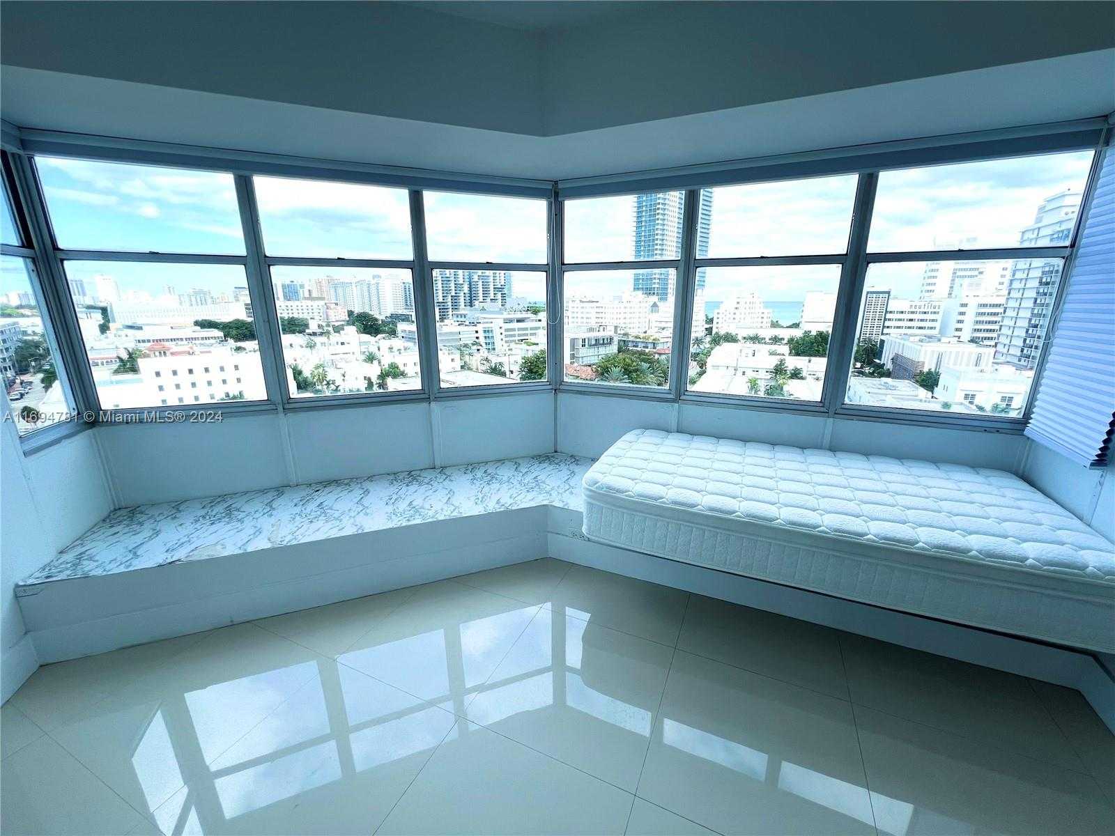 Small Image of 1881 WASHINGTON AVE #11D, Miami Beach Number 9