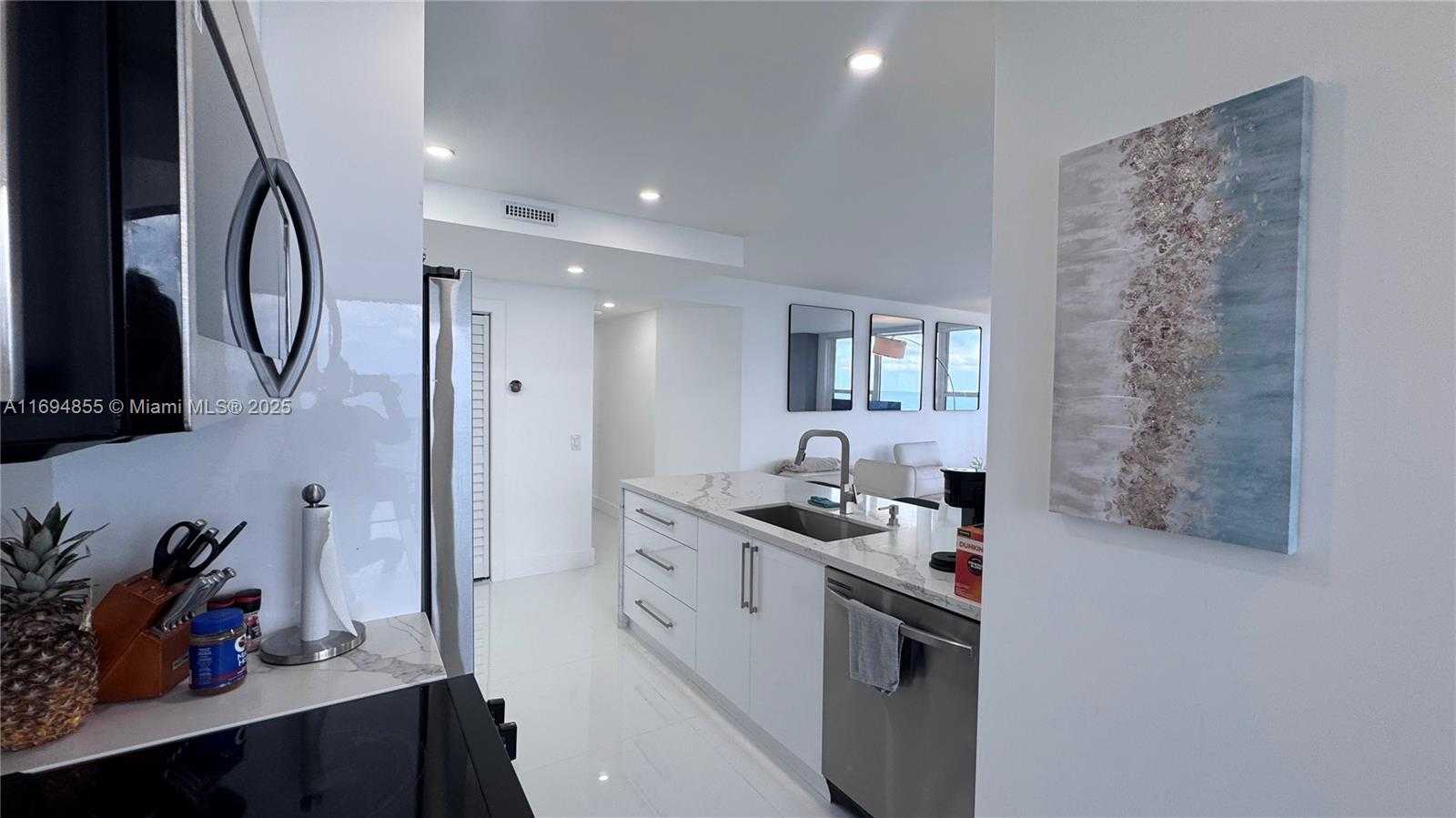 Small Image of 3505 SOUTH OCEAN DR #912, Hollywood Number 17