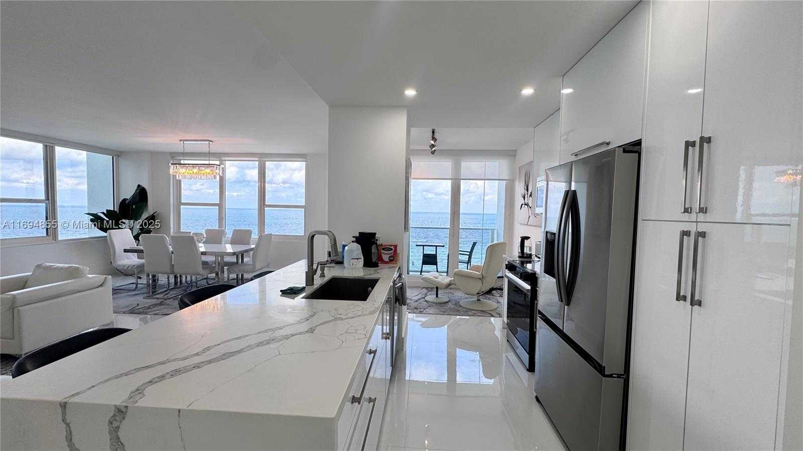 Small Image of 3505 SOUTH OCEAN DR #912, Hollywood Number 2