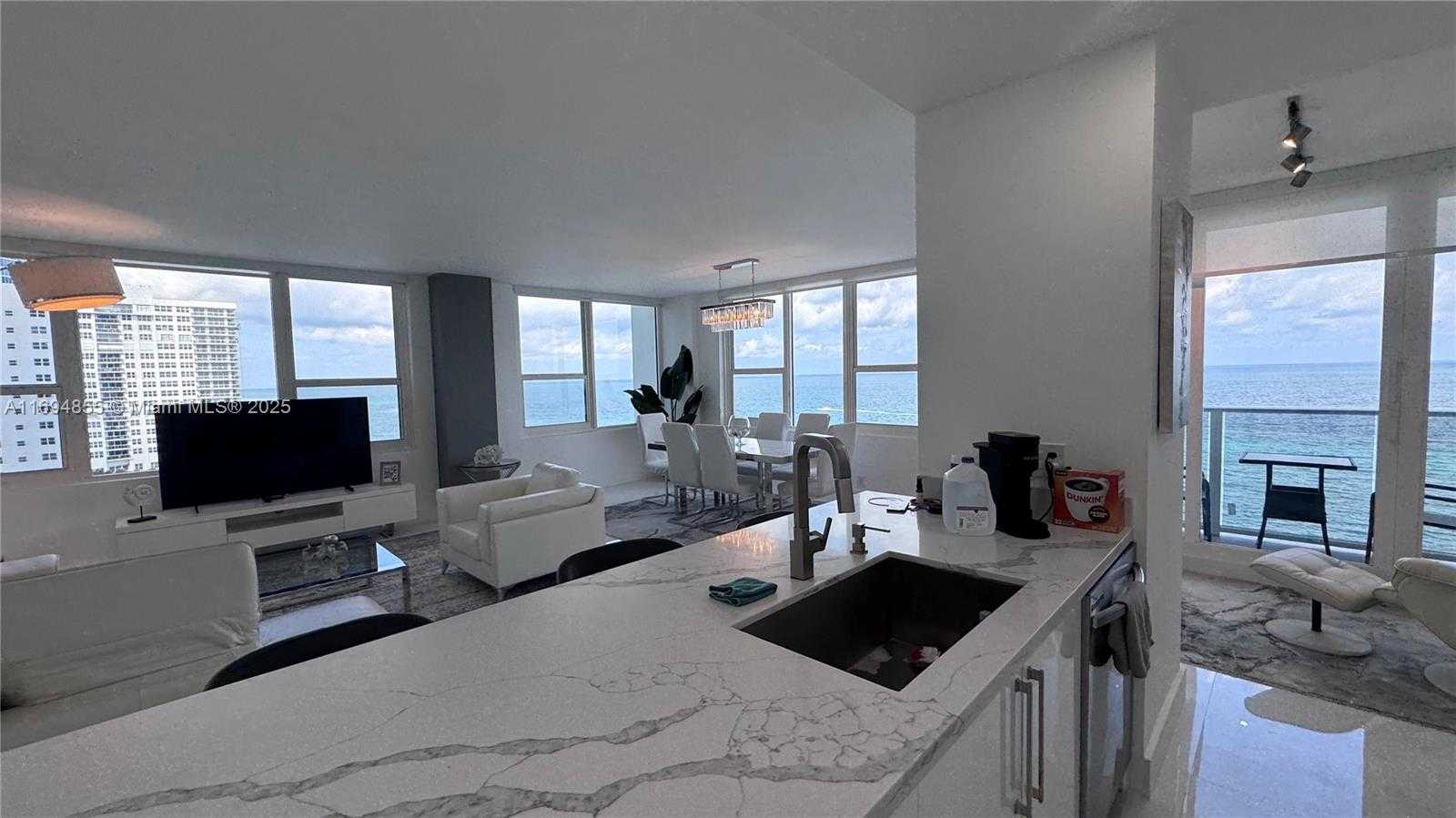 Small Image of 3505 SOUTH OCEAN DR #912, Hollywood Number 21