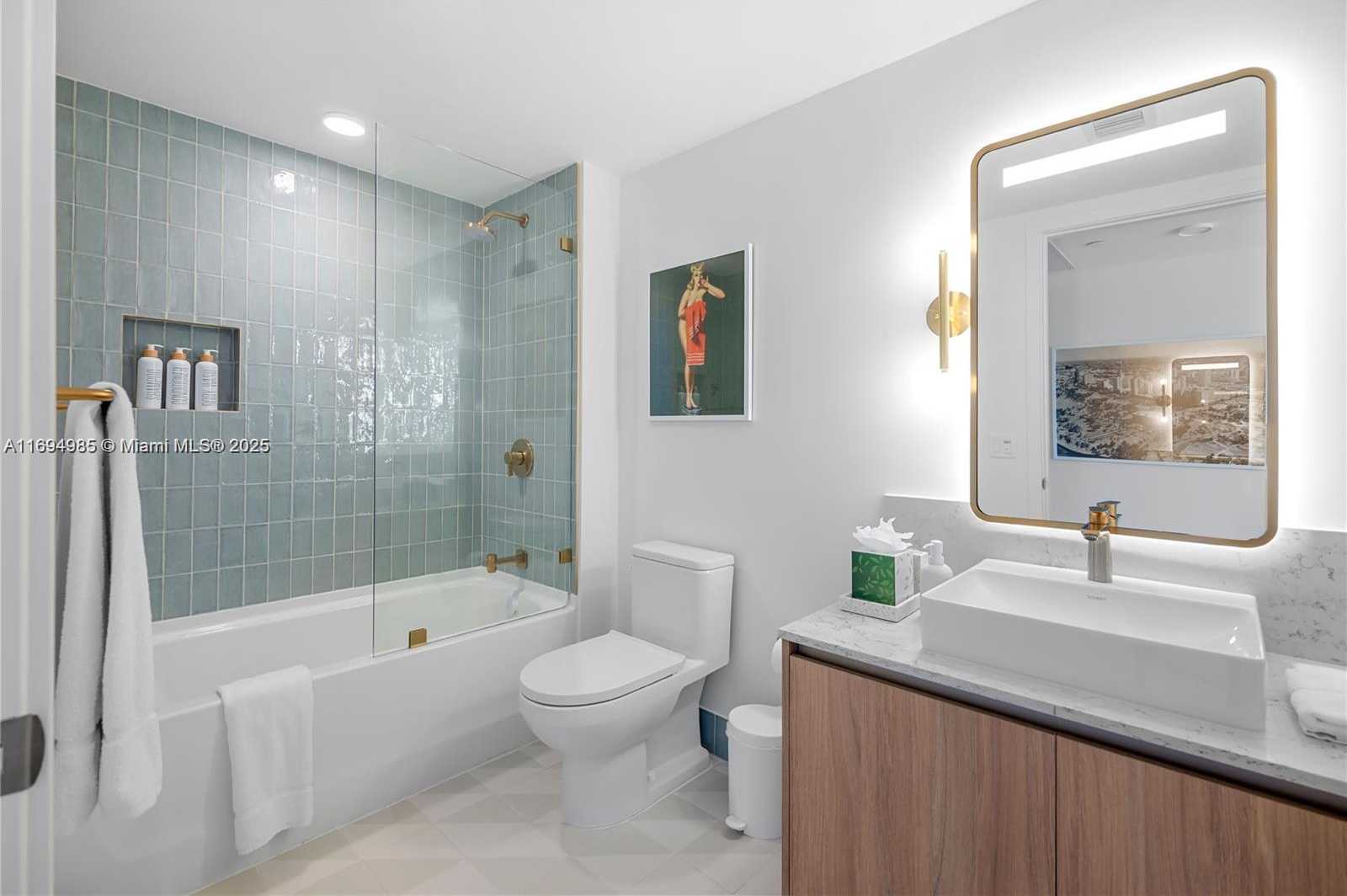 Small Image of 159 NORTH EAST 6TH ST #2916, Miami Number 25