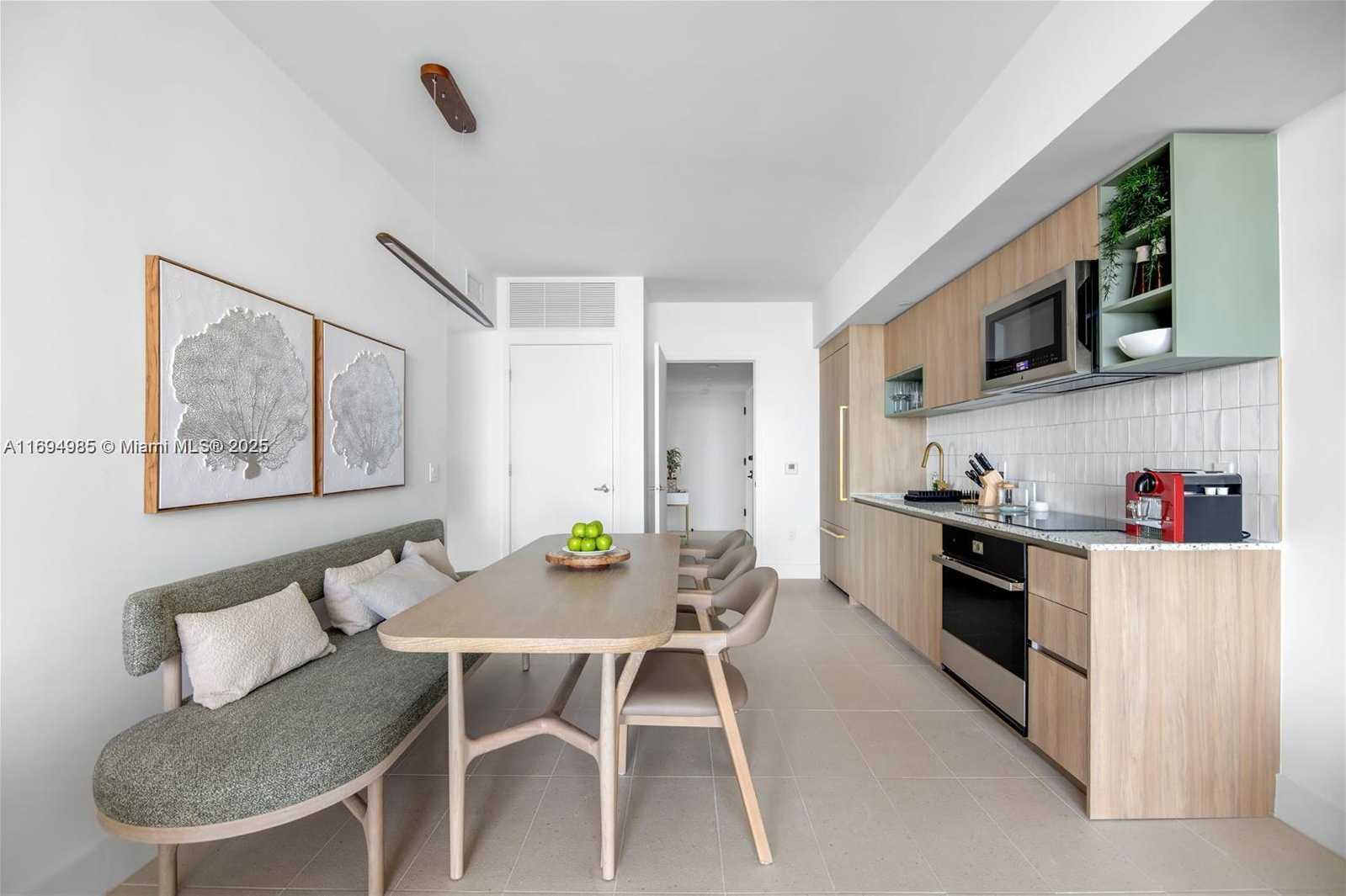 Small Image of 159 NORTH EAST 6TH ST #2916, Miami Number 5