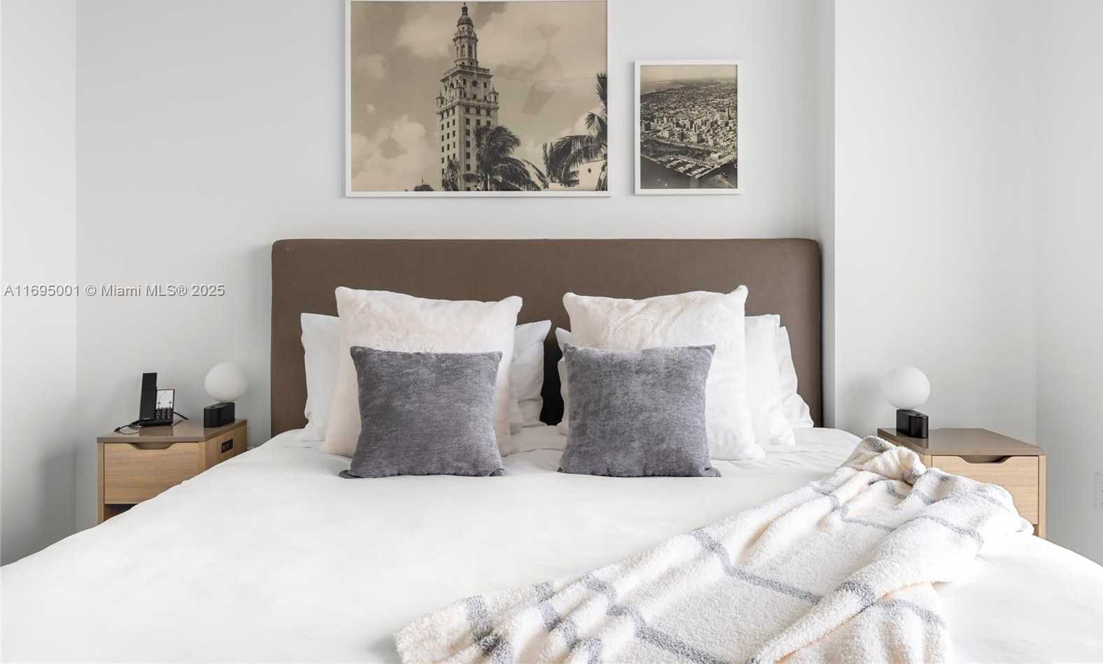 Small Image of 159 NORTH EAST 6TH ST #3808, Miami Number 16