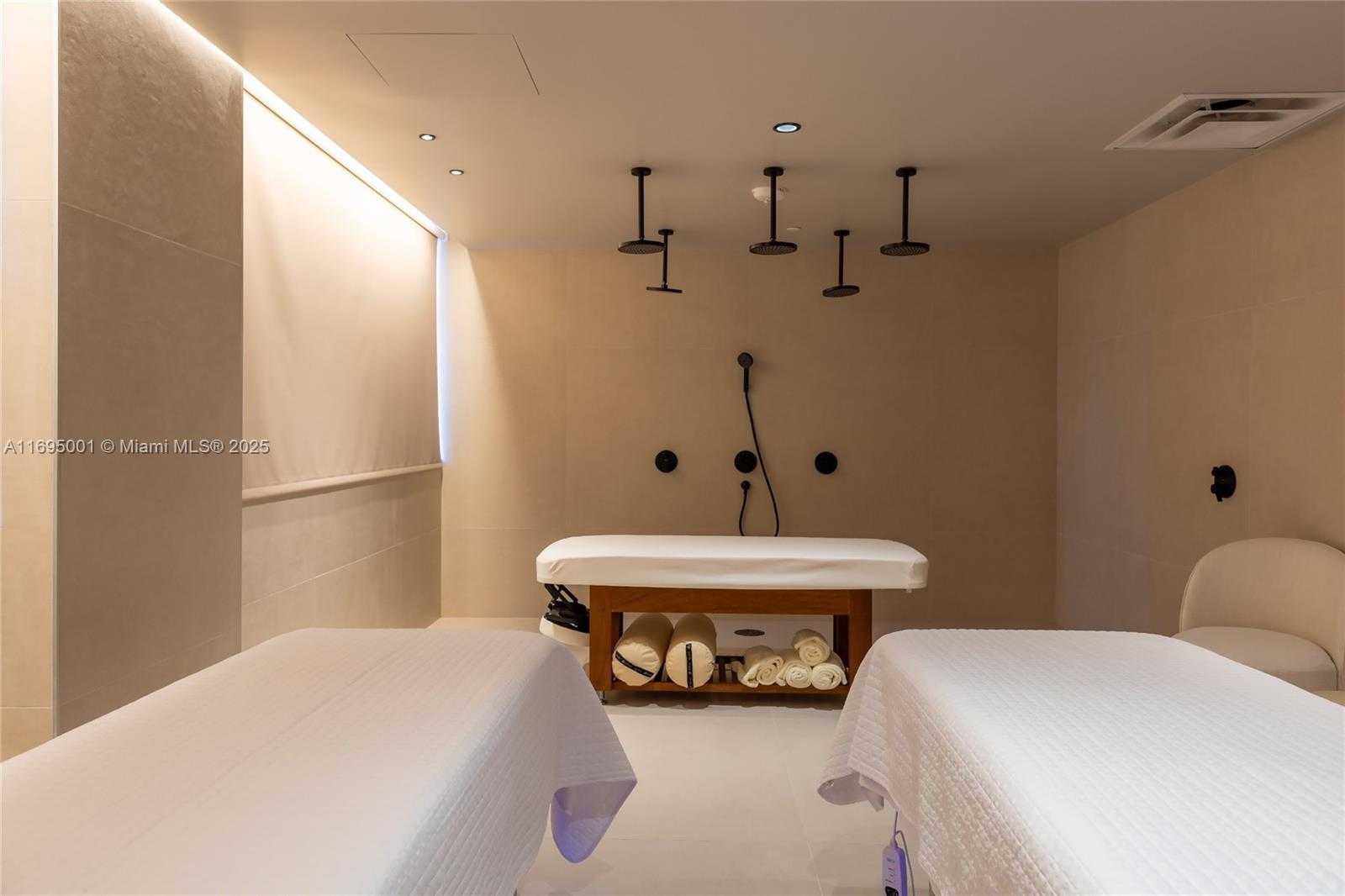 Small Image of 159 NORTH EAST 6TH ST #3808, Miami Number 62