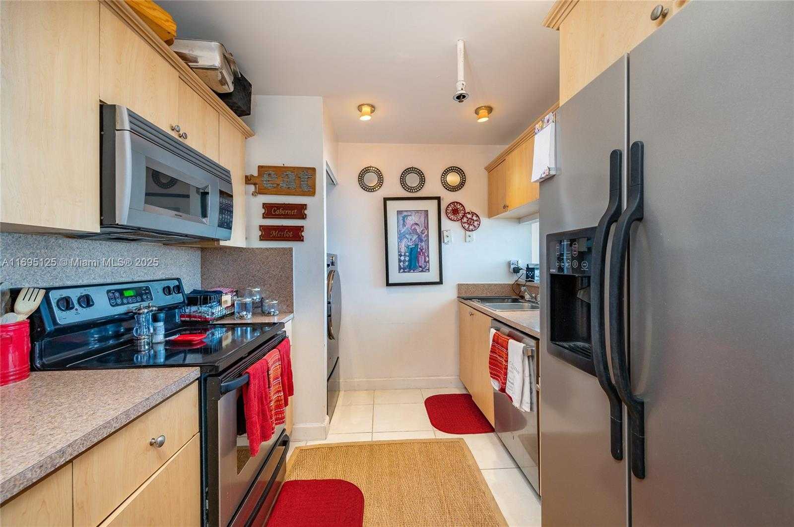 Small Image of 7601 EAST TREASURE DR #PH224, North Bay Village Number 10