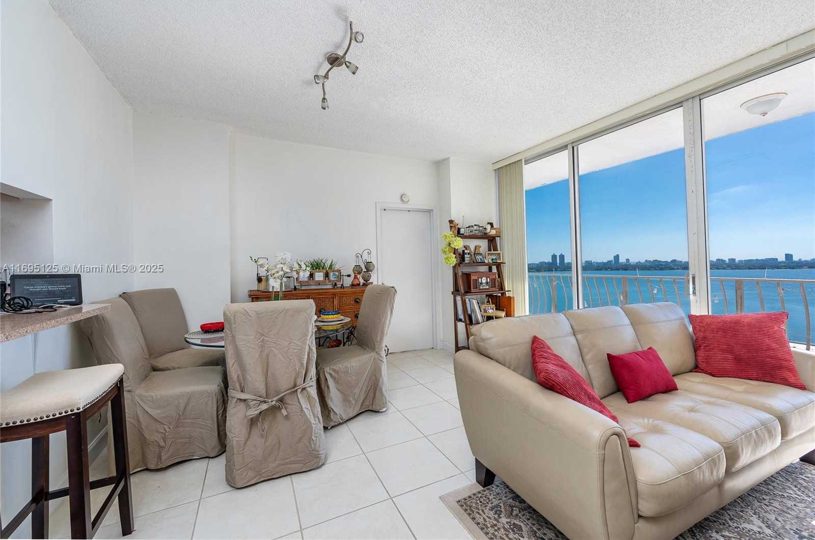 Small Image of 7601 EAST TREASURE DR #PH224, North Bay Village Number 4