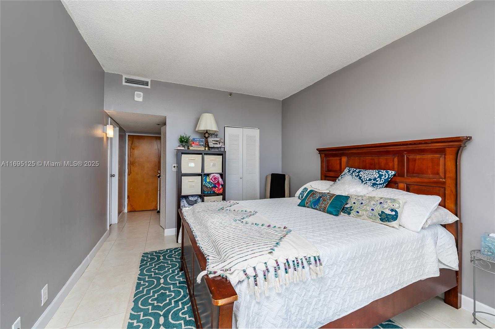 Small Image of 7601 EAST TREASURE DR #PH224, North Bay Village Number 7