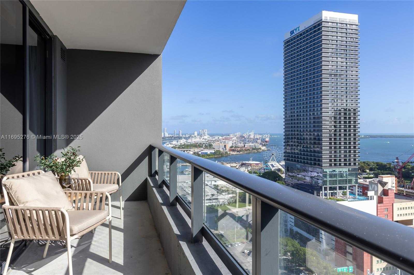 Small Image of 159 NORTH EAST 6TH ST #2414, Miami Number 23