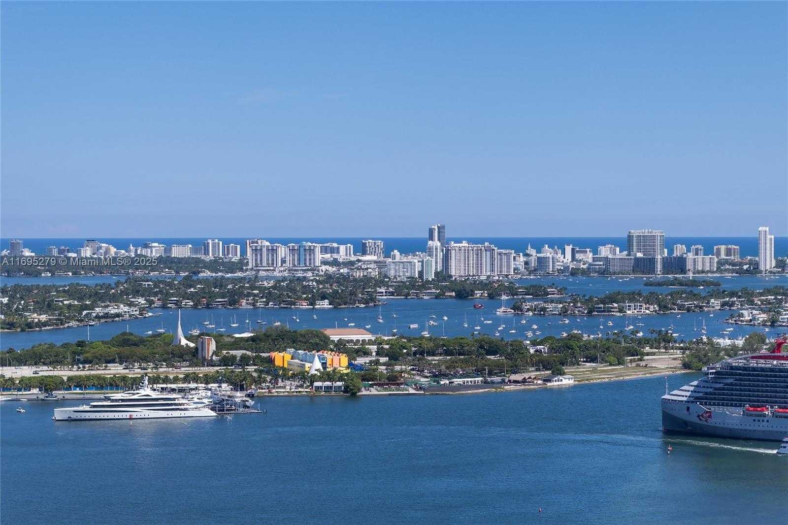 Small Image of 159 NORTH EAST 6TH ST #3209, Miami Number 32