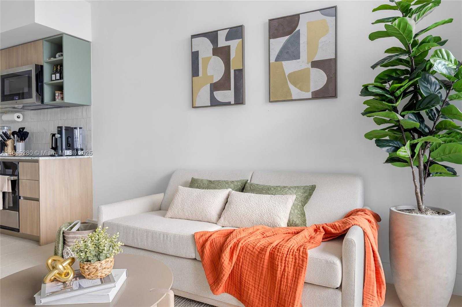 Small Image of 159 NORTH EAST 6TH ST #2704, Miami Number 4