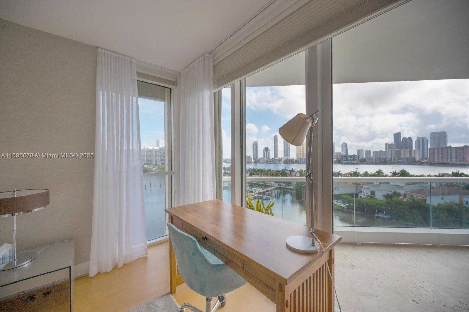 Small Image of 7000 ISLAND BLVD #1001, Aventura Number 10