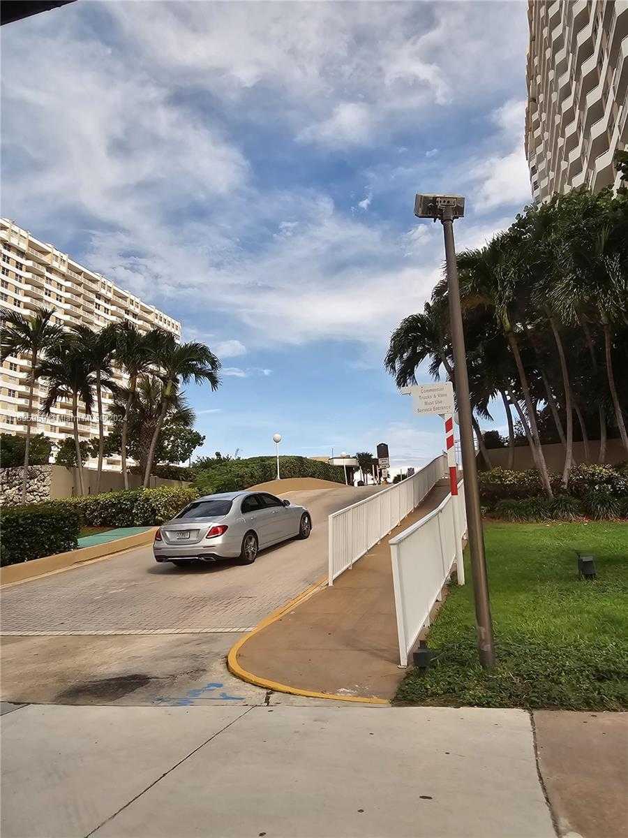 Small Image of 1980 S Ocean Dr, Hallandale Beach, FL 33009, USA Number 2